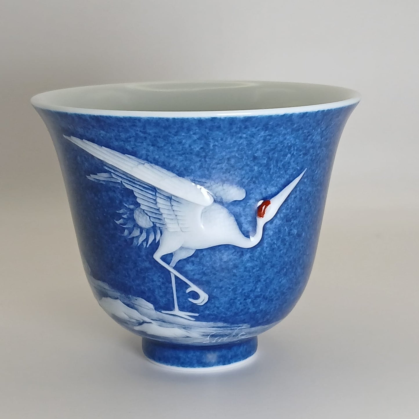 Single cup from Original Blue, sprinkled blue series