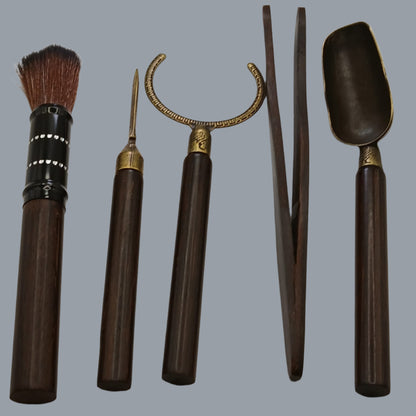Six Gentlemen tea ceremony set with Buddha’s hand design